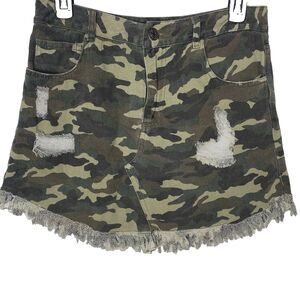 EE:SOME Skirt Mini Camouflage Distressed Raw Fringe Boho Camo Womens S Green